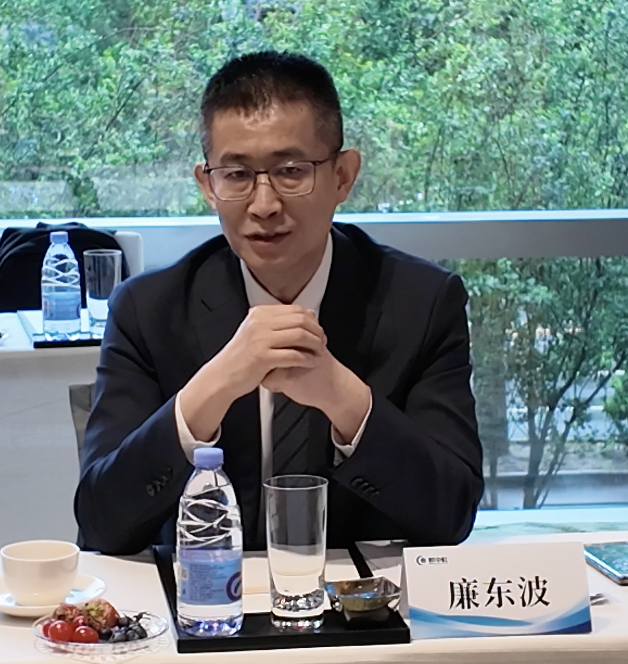 解读疾病防治要点！协和医院等多位三甲医院专家做客《财中社》大健康沙龙，共话科学健康管理