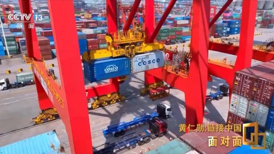 深度访谈全文来了！黄仁勋：仔细看华为手机，就能明白里面的技术奇迹